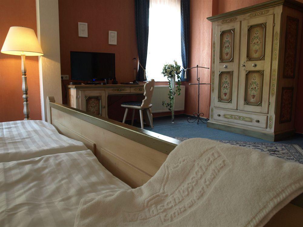 Hotel & Restaurant Waldschloesschen Kyritz Dış mekan fotoğraf