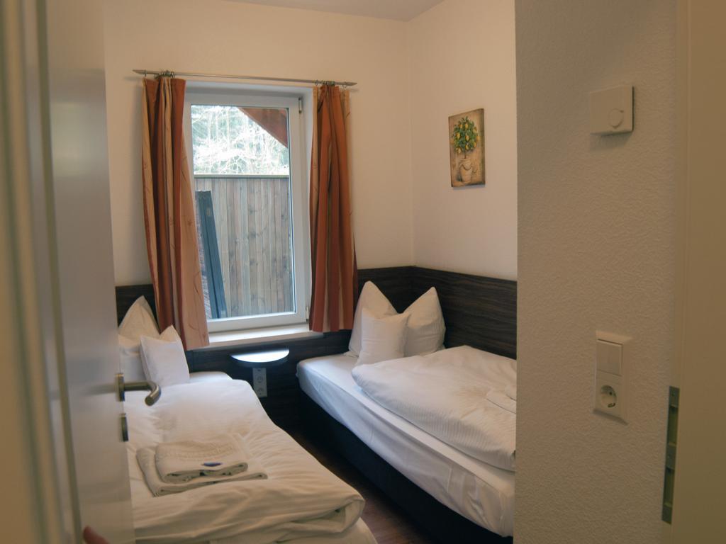 Hotel & Restaurant Waldschloesschen Kyritz Dış mekan fotoğraf