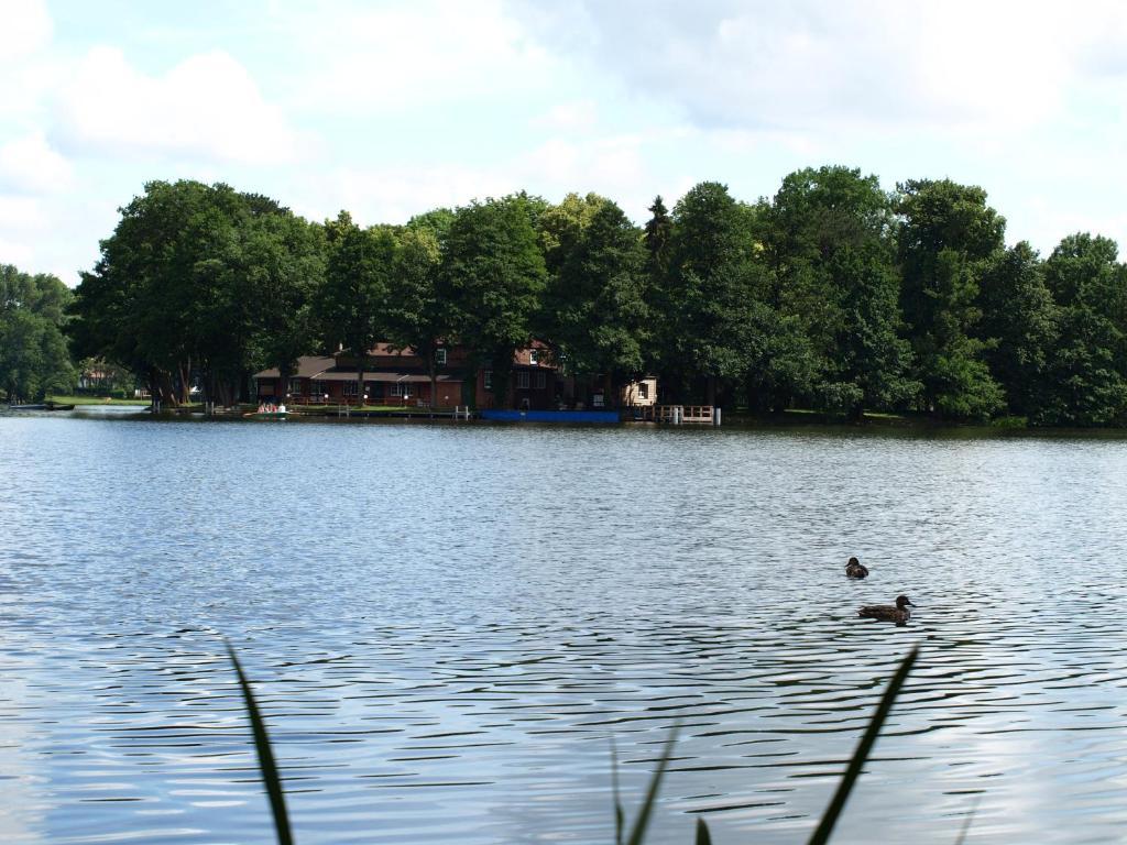 Hotel & Restaurant Waldschloesschen Kyritz Dış mekan fotoğraf